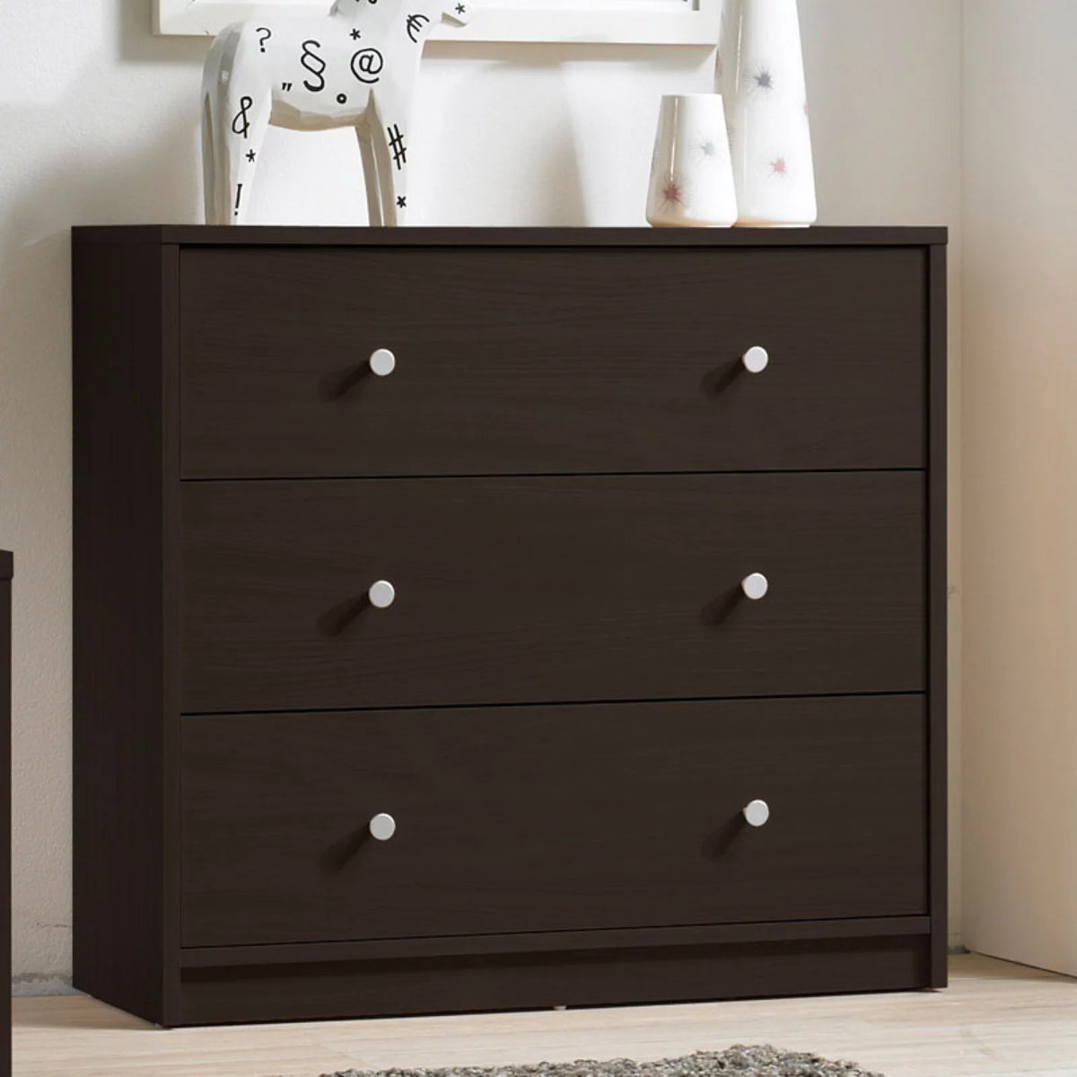 White 3 Drawer Dresser F8331